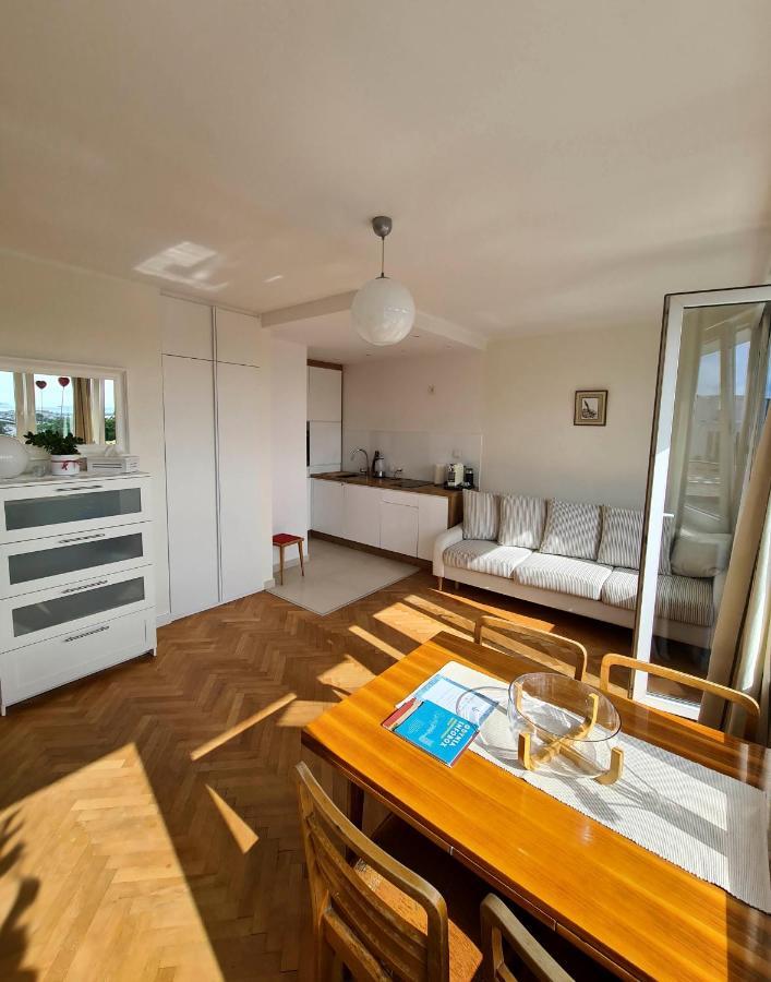 גדינייה Apartment By The Sea - Kosciuszki Square מראה חיצוני תמונה