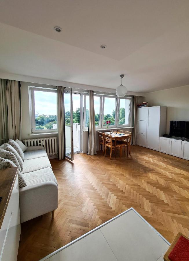 גדינייה Apartment By The Sea - Kosciuszki Square מראה חיצוני תמונה